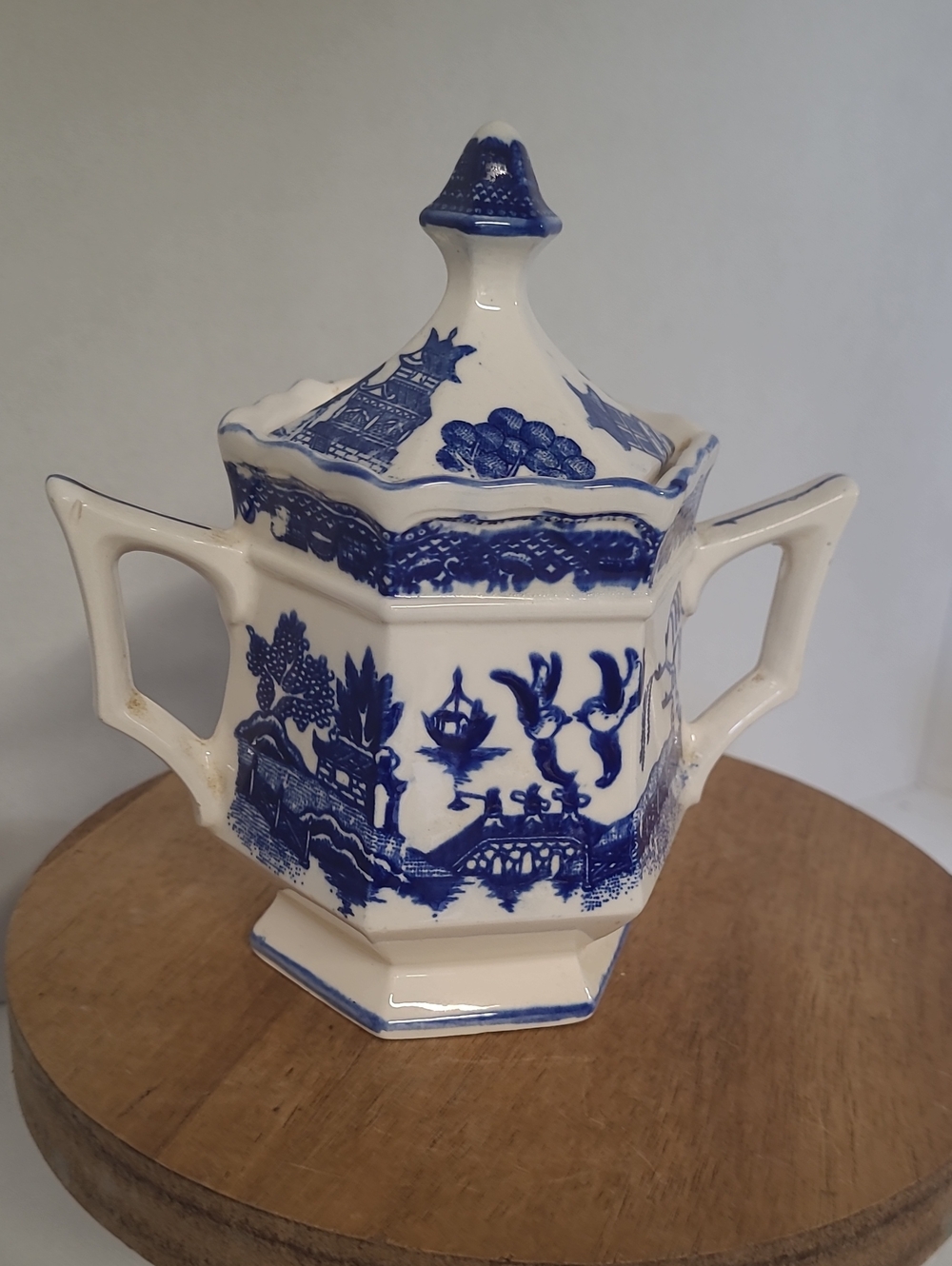 Vintage Blue and White Ceramic Lidded Sugar Bowl - Classic Willow Pattern
